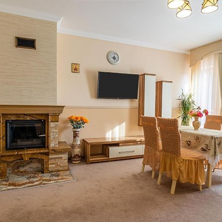 Petros Hotel Bukovel Room photo
