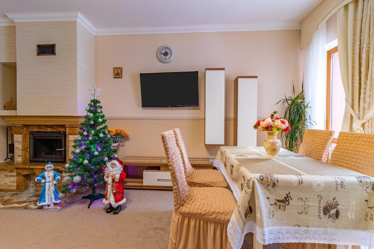 Petros Hotel Bukovel Exterior photo